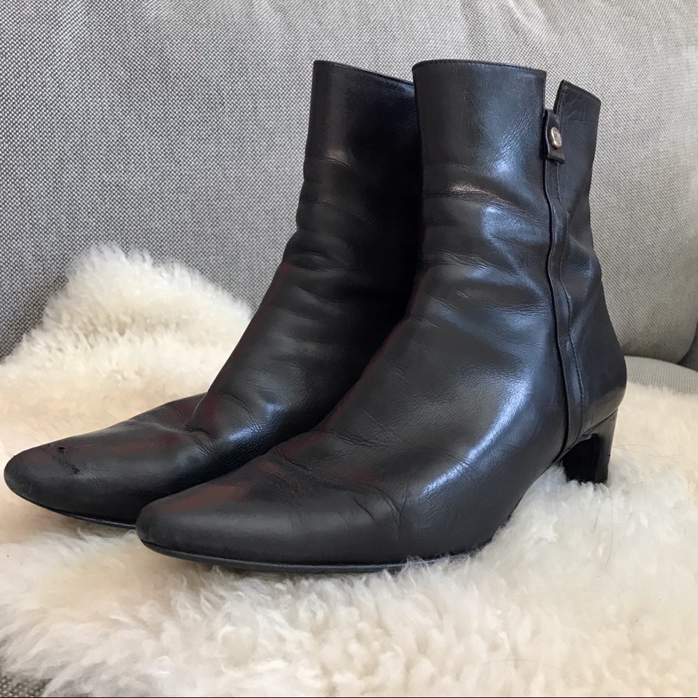 Stuart Weitzman Black Leather Boots